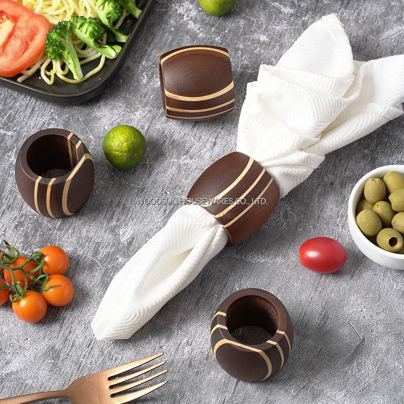 Woodsun Carbonied Acacia Wooden Holder Napkin Ring