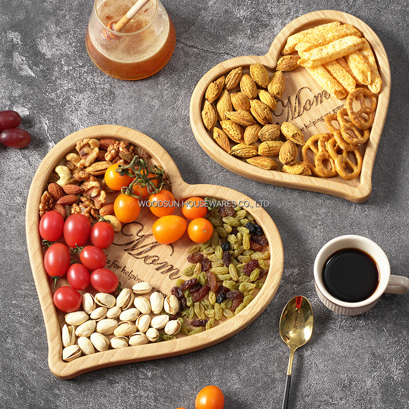 Woodsun Mother's Day Gift Heart Shaped Breakfast Tray Wooden Plates for Restaurants