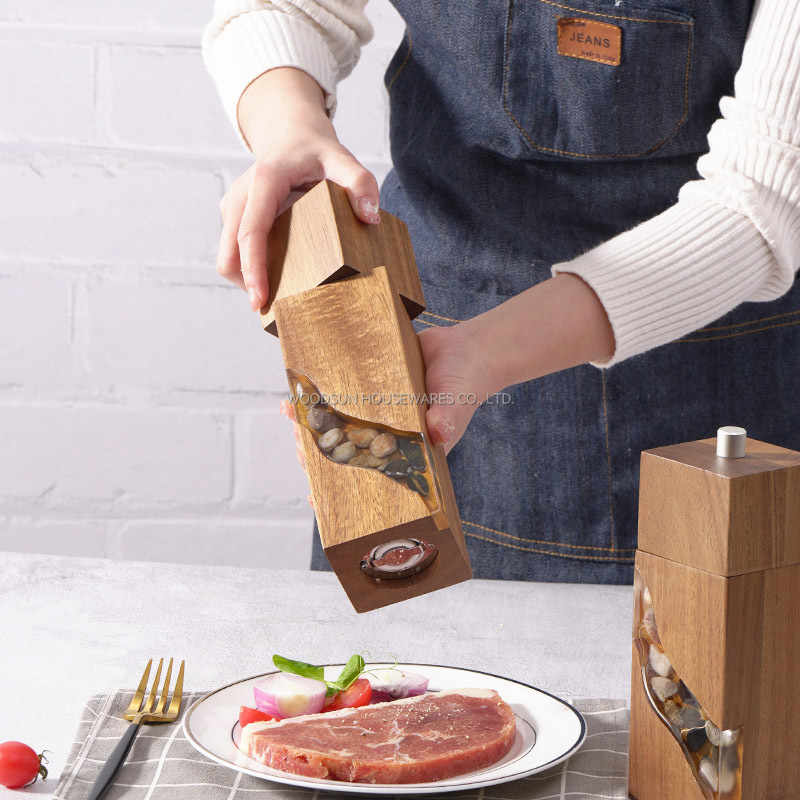 Woodsun Custom Manufacturer Wooden Acacia Salt And Pepper Grinder Set