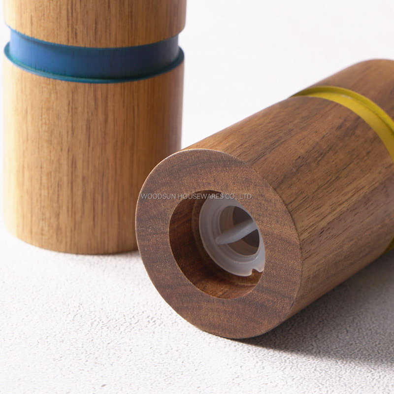 WOODSUN World's Top 500 Cooperative Suppliers Salt And Pepper Shaker For Restaurant Salt Shaker Wood