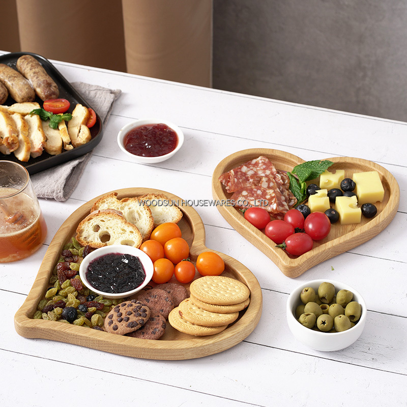 Woodsun Mother's Day Gift Heart Shaped Breakfast Tray Wooden Plates for Restaurants