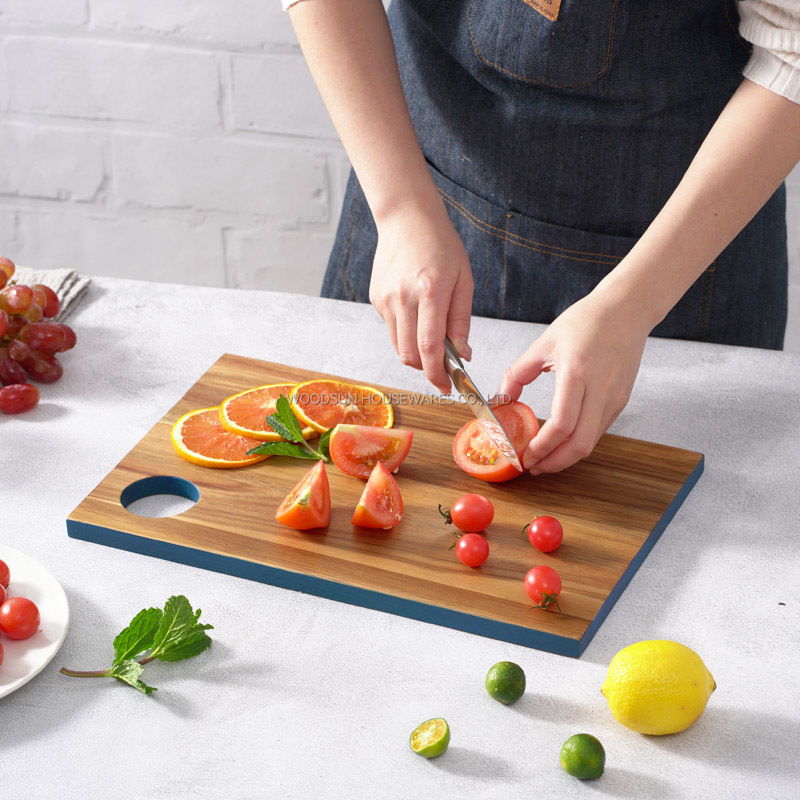 Woodsun NEW Colored Edge Wooden Restaurant Cutting Board Logo Manufacturer