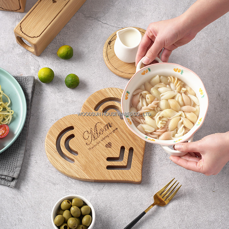 Woodsun Heart Shape Rubber Wood Kitchen Wooden Trivets