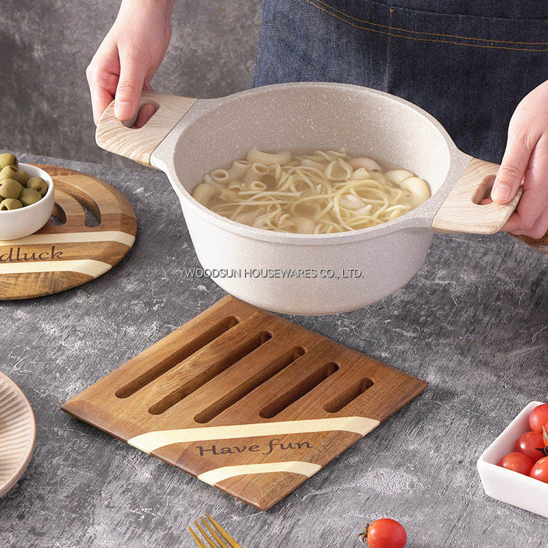 Woodsun Round Square Wooden Kitchen Utensils Acacia Poplar Wood Trivets