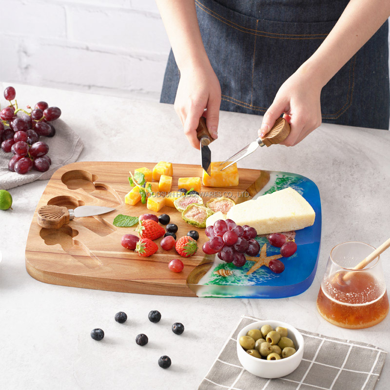 Woodsun Custom Design Ocean Resin Series Wholesale Acacia Charcuterie Cheese Board