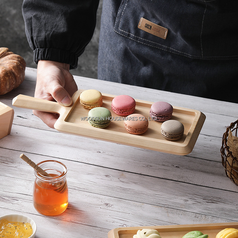 Woodsun Birch Wood Non-slip Tray Cake Fruit Snacks Plate With Handle