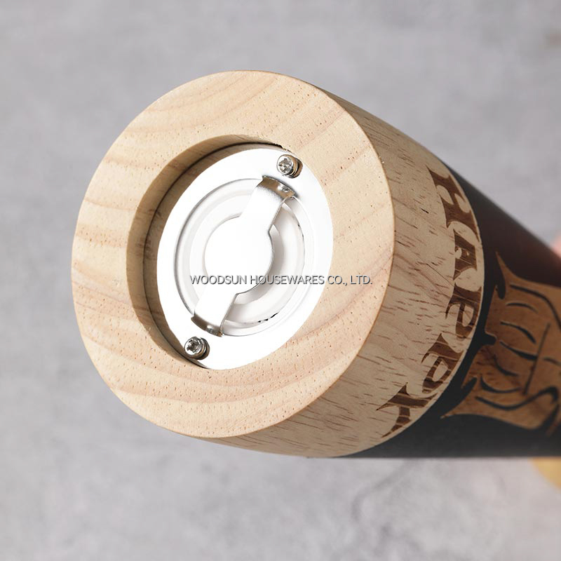 Woodsun Rubber Wooden Halloween Salt and Pepper Manual Grinders Mill Wood