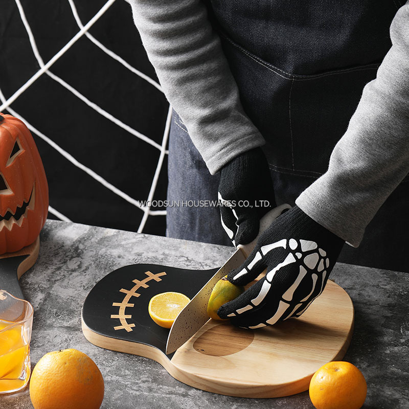 Woodsun Wooden Halloween Skull Cutting Board Serving Factory