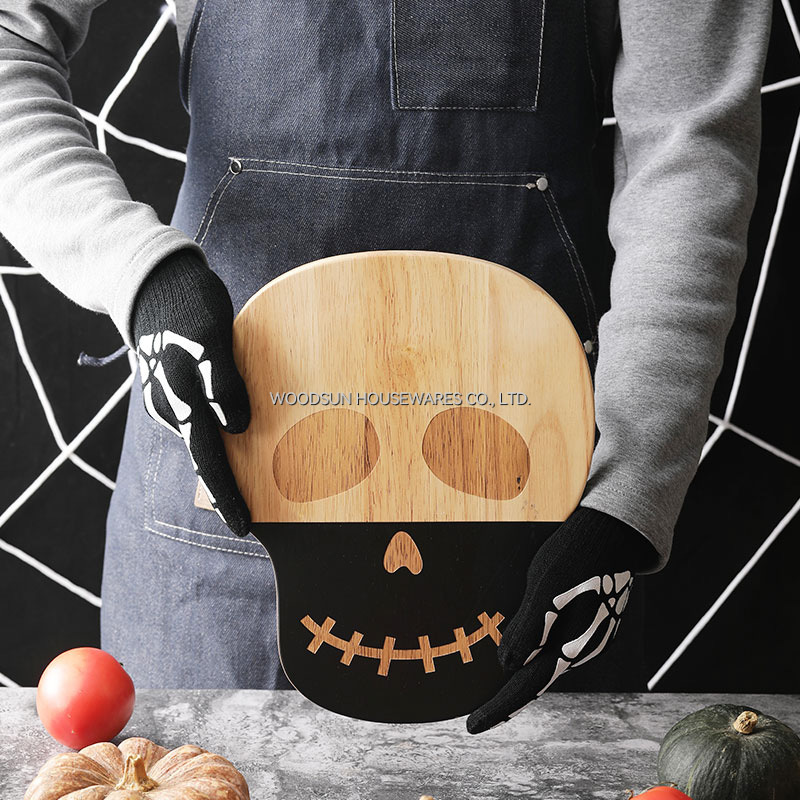 Woodsun Wooden Halloween Skull Cutting Board Serving Factory