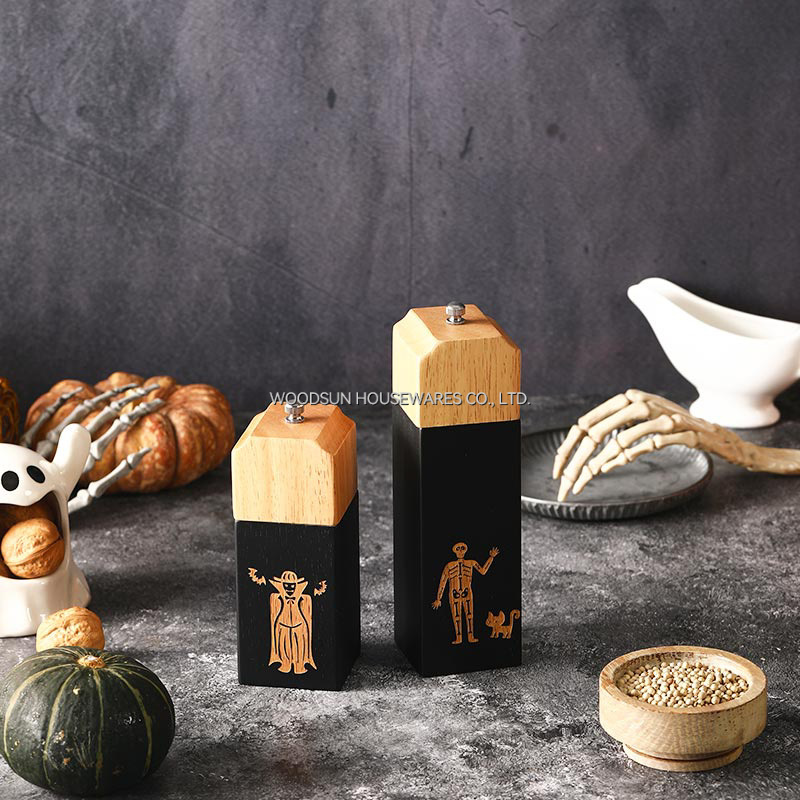 Woodsun Halloween Rubber Wood Set of Wood Manual Salt and Pepper Mill Grinder 2 in 1