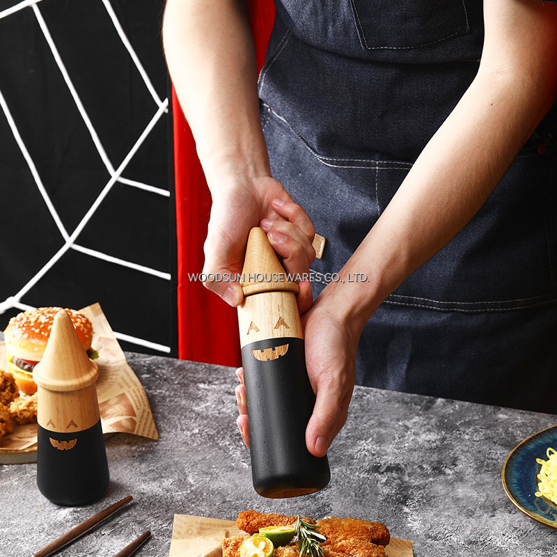 Woodsun Alibaba New Products Halloween Theme Salt and Pepper Grinders Mill