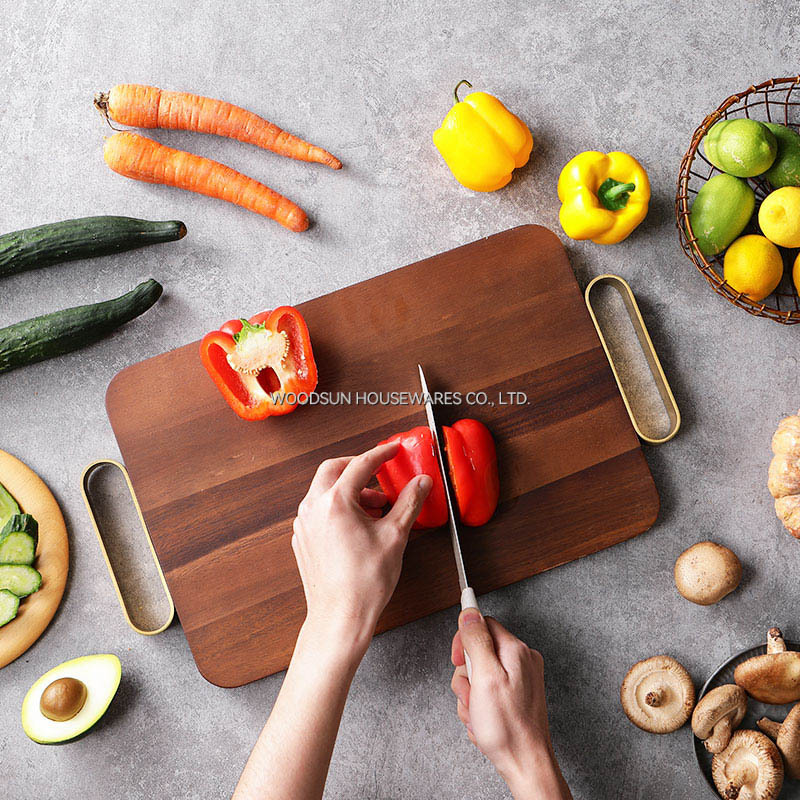 Woodsun Commercial Golden Handel Metal Cutting Board for Hotel Home