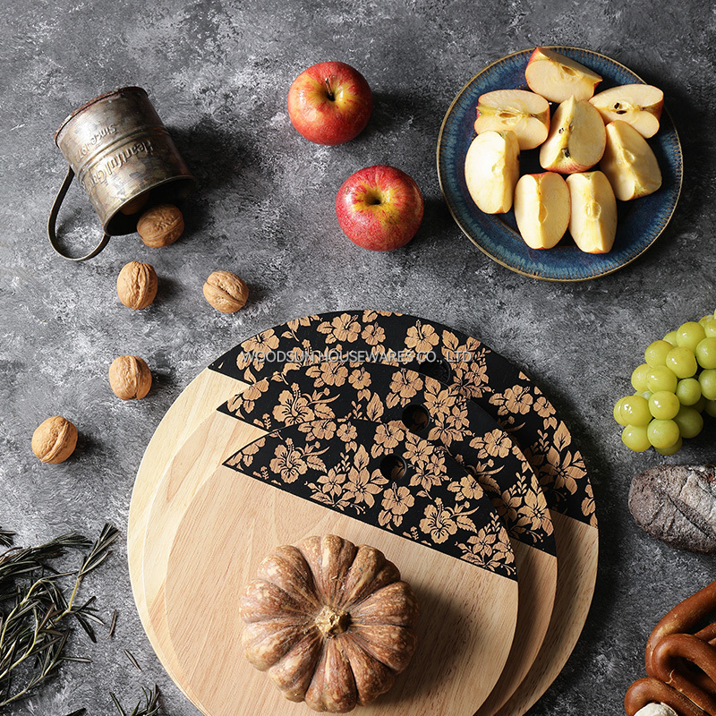 Woodsun Vegetables Wooden Chopping Block Bread Cutting Board