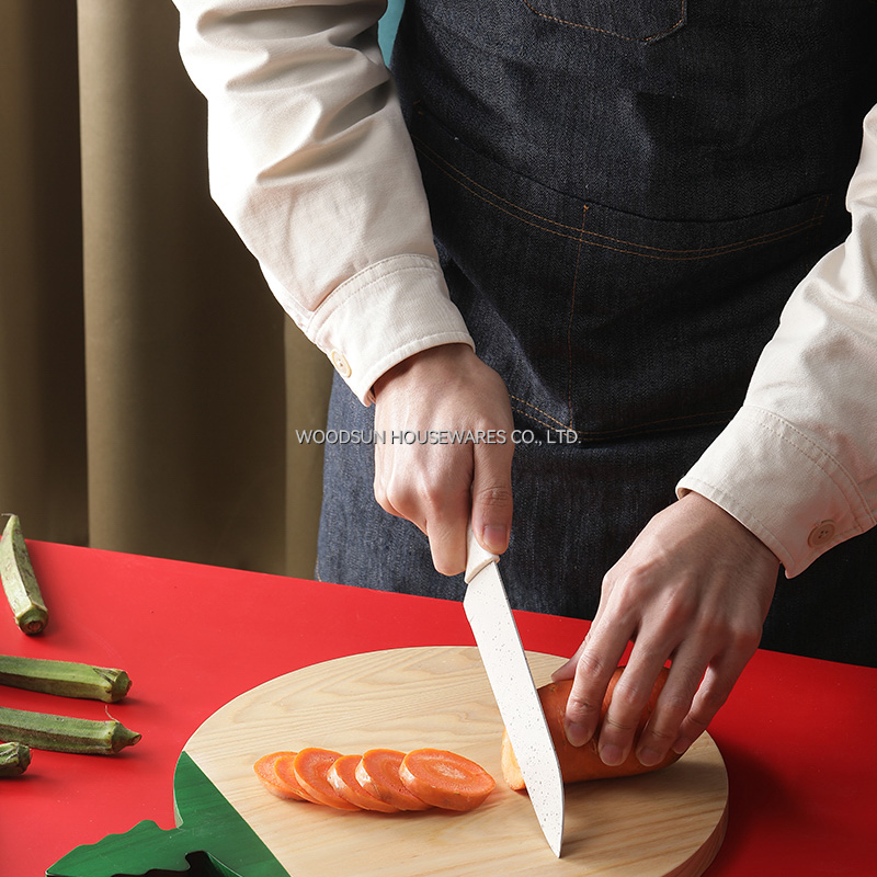 Woodsun Christmas Design Round Kitchen Accessories Food Grade Cutting Board