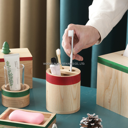 Woodsun New Christmas Design Eco Wooden Lotion Dispenser Bathroom Product Sets