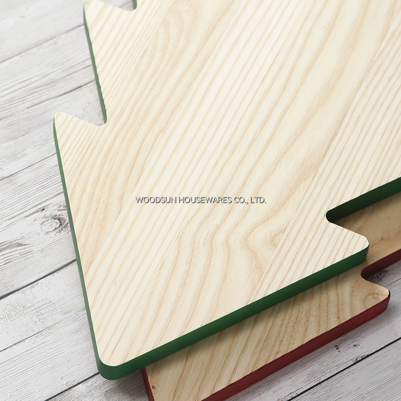 Woodsun 2025 Christmas Tree Shape Ash Rubber Wood New Design Kitchen Cutting Board