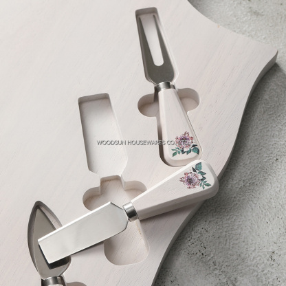 Woodsun White Wash Rubber Wood SS420J2 Wooden Customized Cheese Board