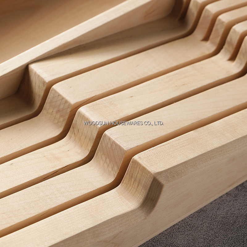 Woodsun ODM OEM Birch Wood Knife Block Holder With Slots