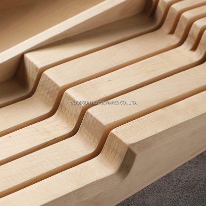 Woodsun ODM OEM Birch Wood Knife Block Holder With Slots
