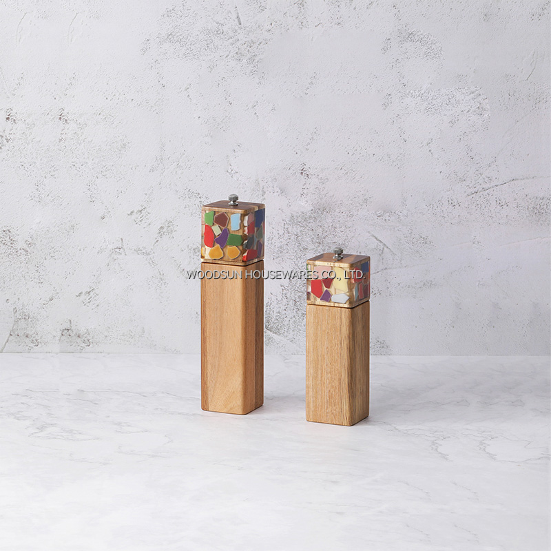 Woodsun Restaurant Hotel Home Kitchen Wood Salt and Pepper Mill Grinder Set Manufacturer