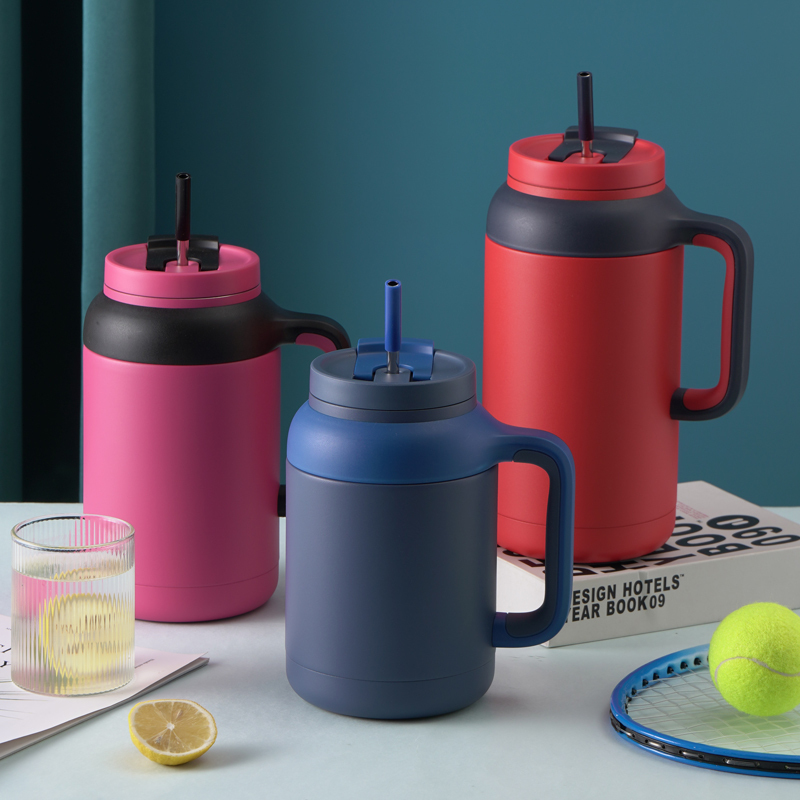 VIGOR Series New Outdoor Camping 64oz Insulated Cups Tumbler With Handle Termos Mug