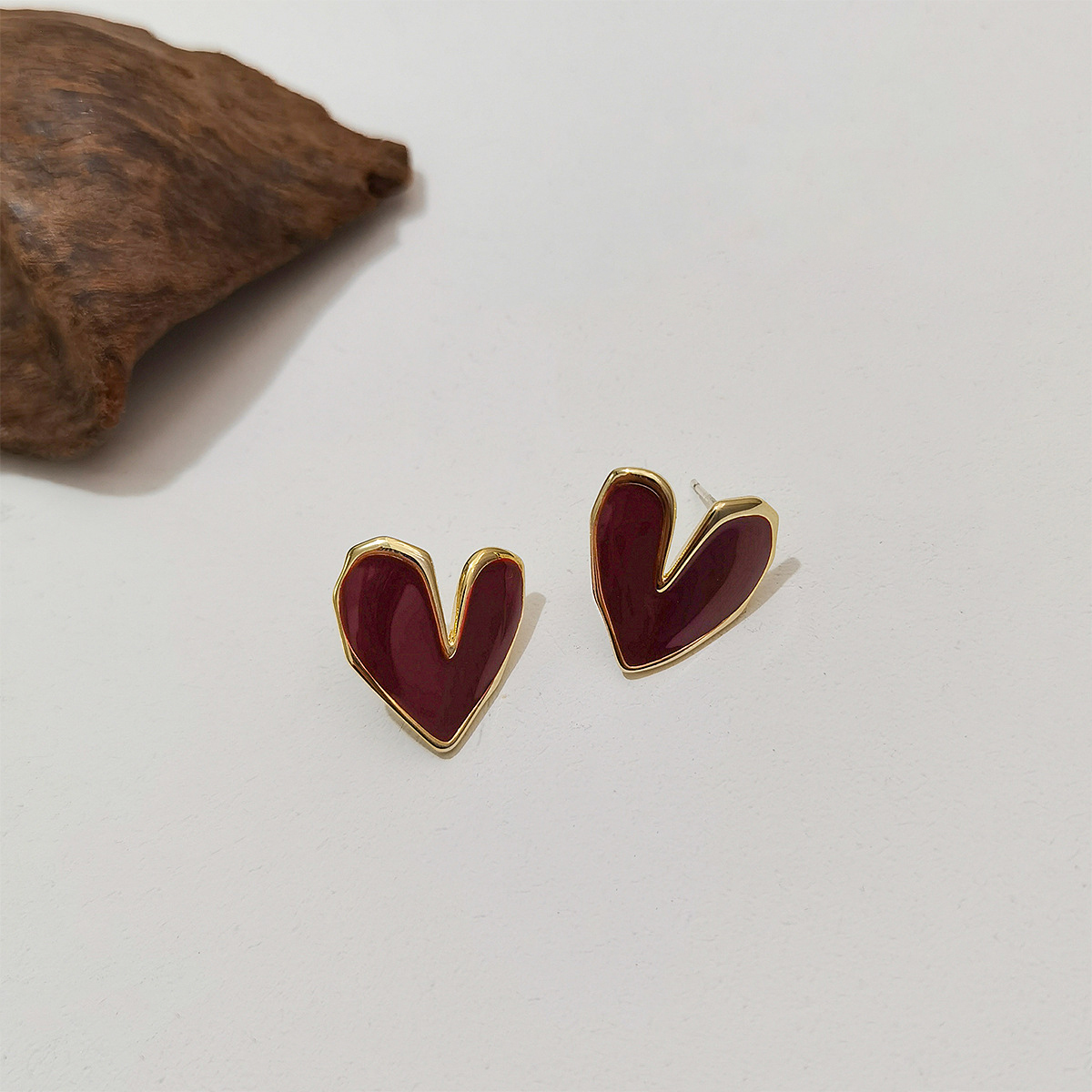 Retro French Style Color Oil Heart-shaped Earrings RETRO FALL IN LOVE 