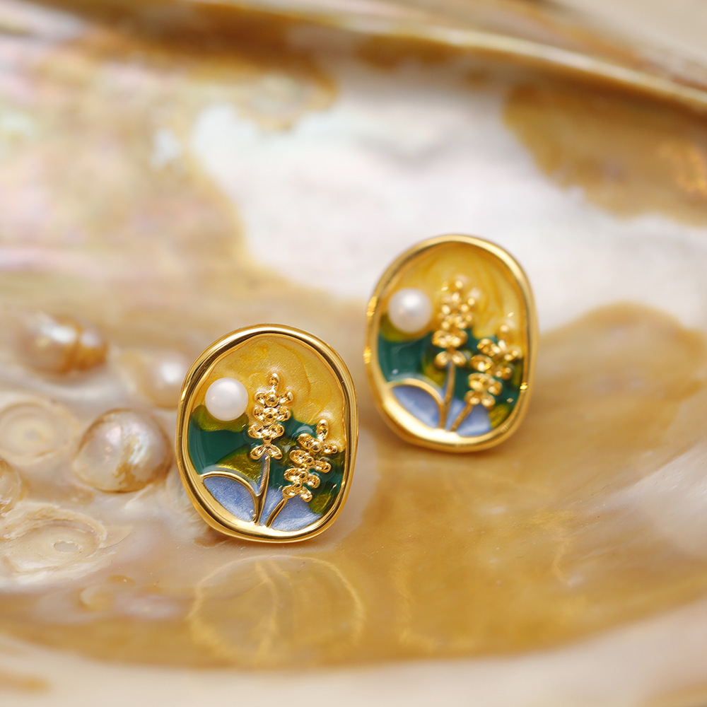 VINTAGE FLORAL EARRINGS