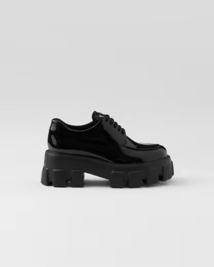 Monolith patent leather lace-up shoes