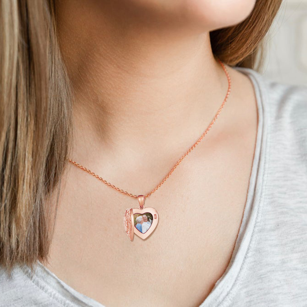 Personalized Photo Sunflower Heart Shape Locket Necklace for Women model