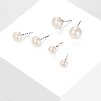 Small Freshwater Pearls Studs Earingings For Women 