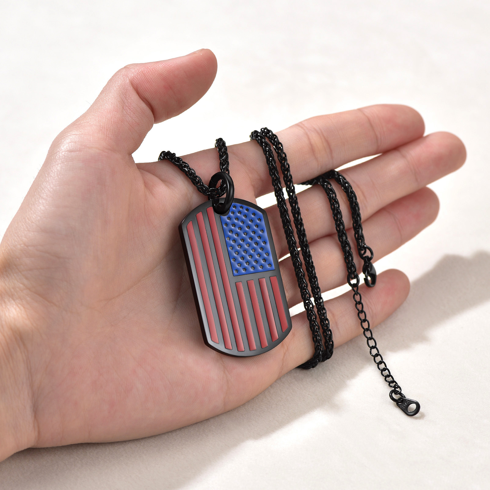 Engraved Patriotic American Flag Dog Tag Necklace For Men