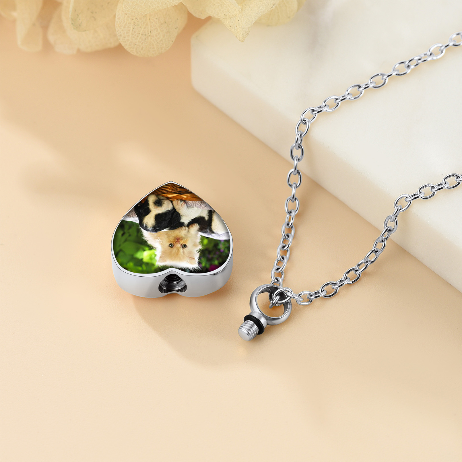 Personalised Photo Urn Necklace for Ashes scene