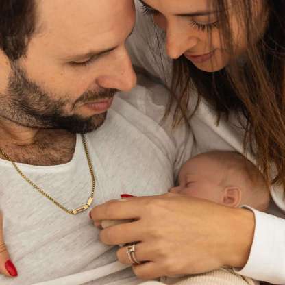 Custom 1-4 Names Bar Necklace