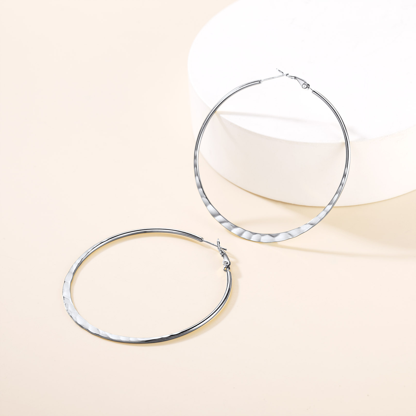 Hoop Earrings For Women Stainless Steel Hoops Lightweight Gothic Jewelry silver detail