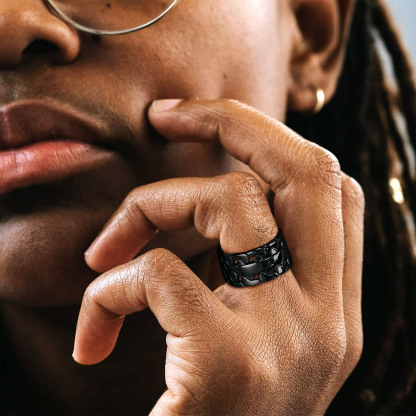 Men Chucky Thumb Stainless Steel Rings Big Fashion Band Ring black model