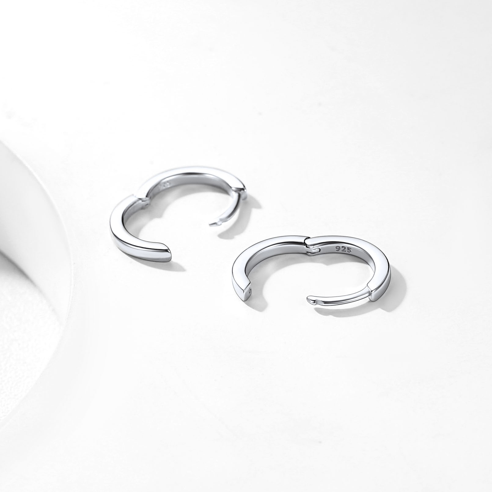 925 Sterling Silver Small Hoop Earrings Cartilage Huggie Earrings