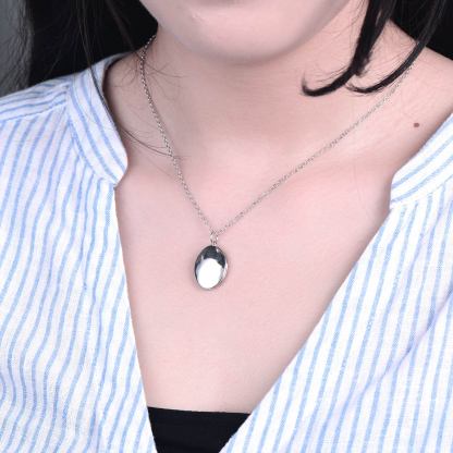  Custom Photo Oval Locket Pendant Necklace  Jewelry model