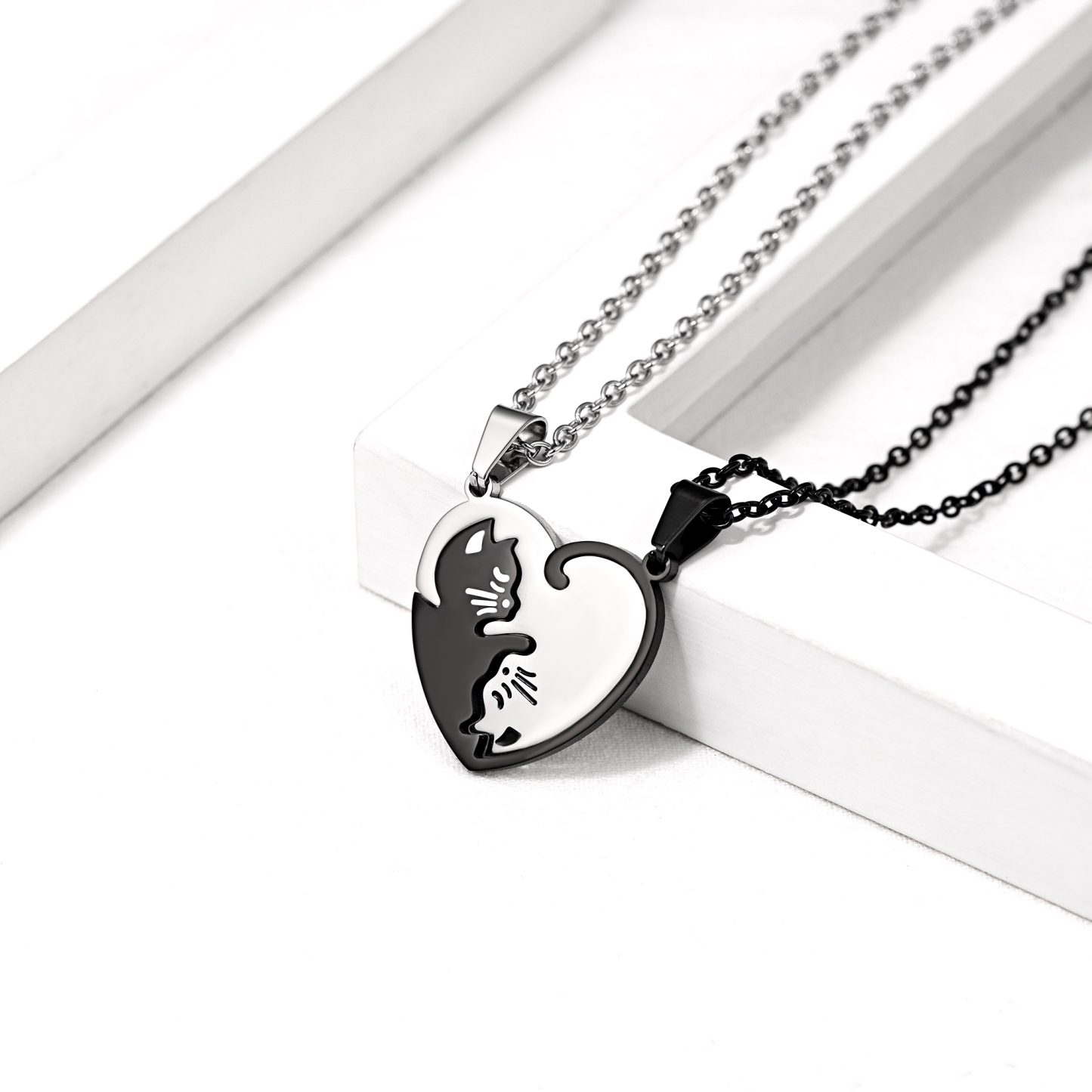 Jewelry Puzzle Heart Shape Necklace for Women  occasion black