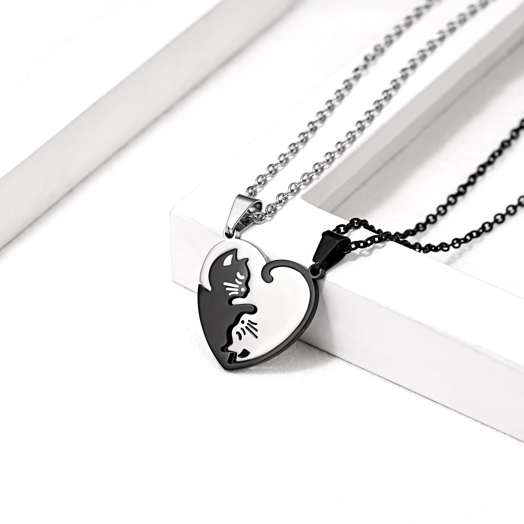 Jewelry Puzzle Heart Shape Necklace for Women  occasion black