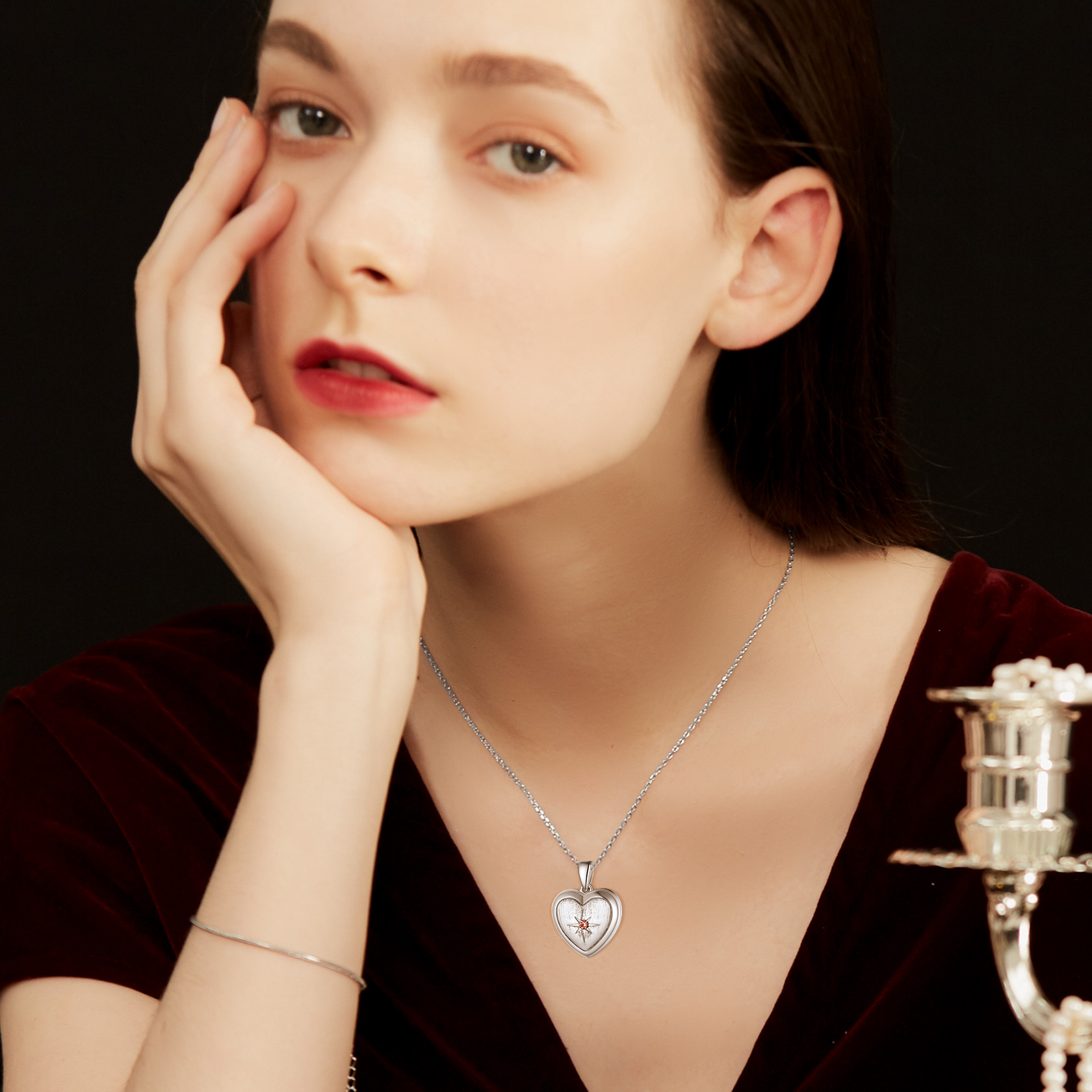 Personalized Birthstone Locket Photo Necklace for Women model