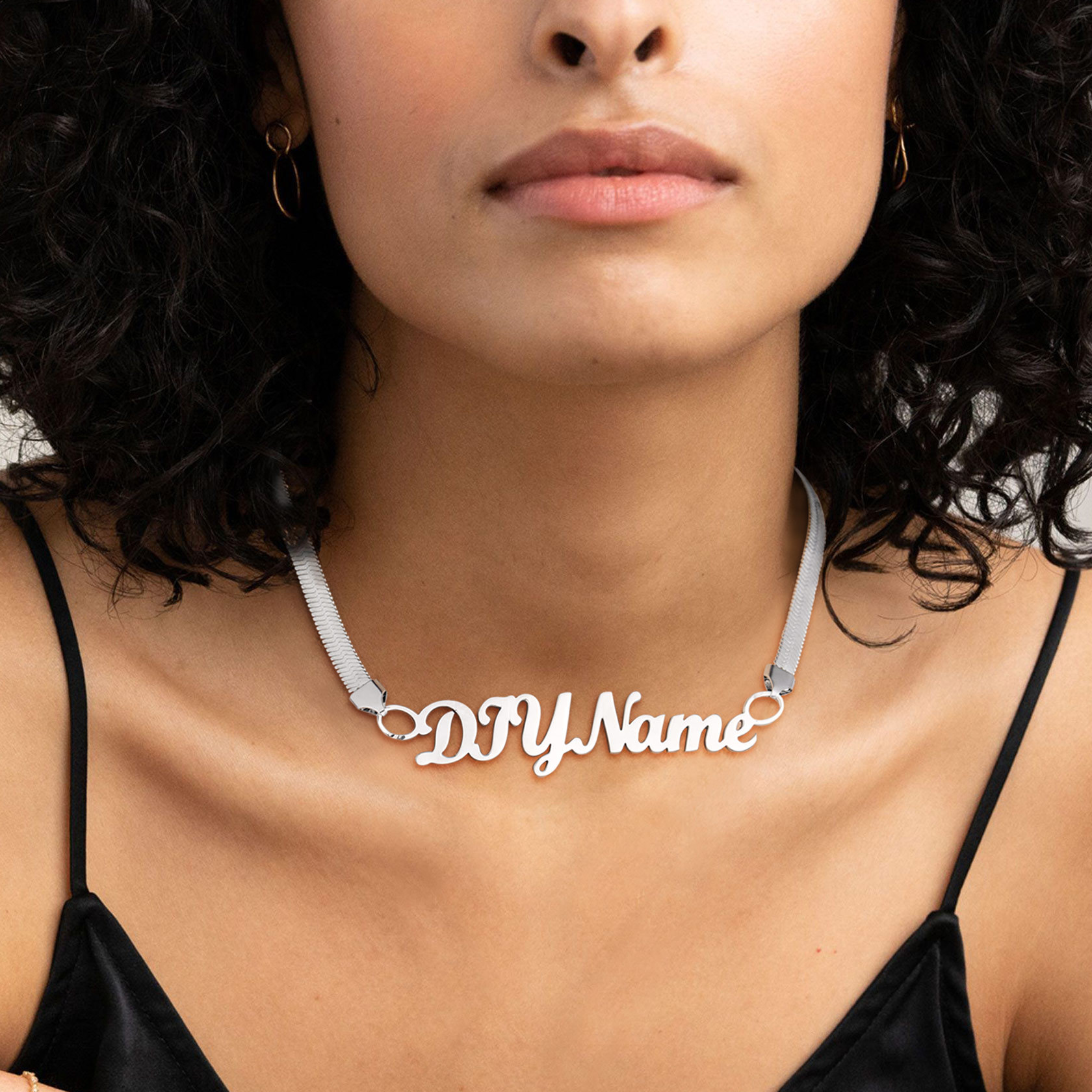 Custom Herringbone Chain Names Necklaces for Women