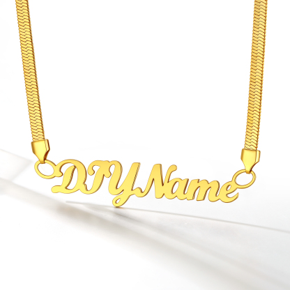 Custom  Herringbone Chain Names Necklaces for Women detail high quality