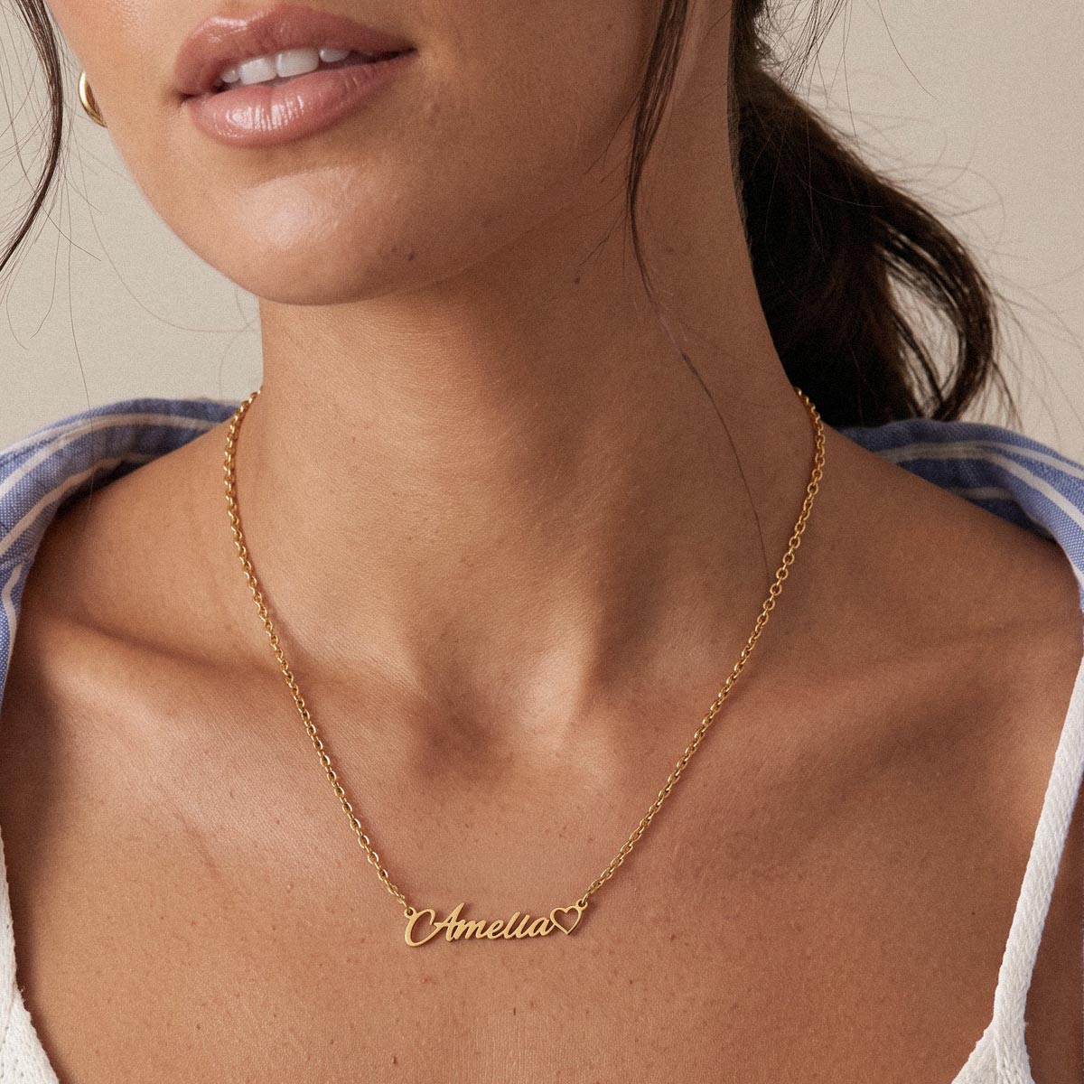 Custom Name Necklace with Heart for mom