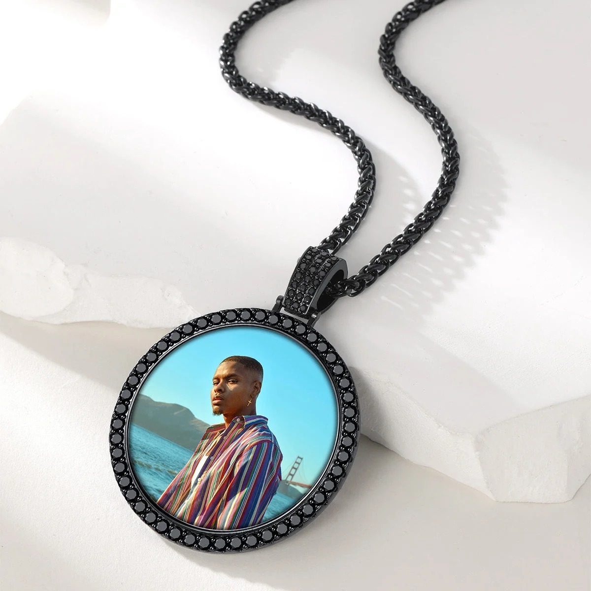 Custom Photo Engraved Circle Pendant Necklace for Men Women