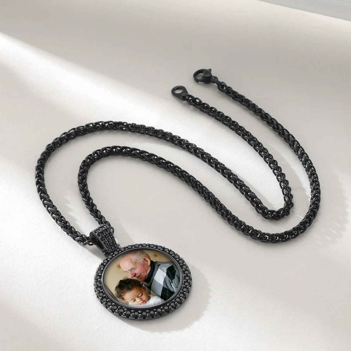 Custom Photo Engraved Circle Pendant Necklace for Men Women
