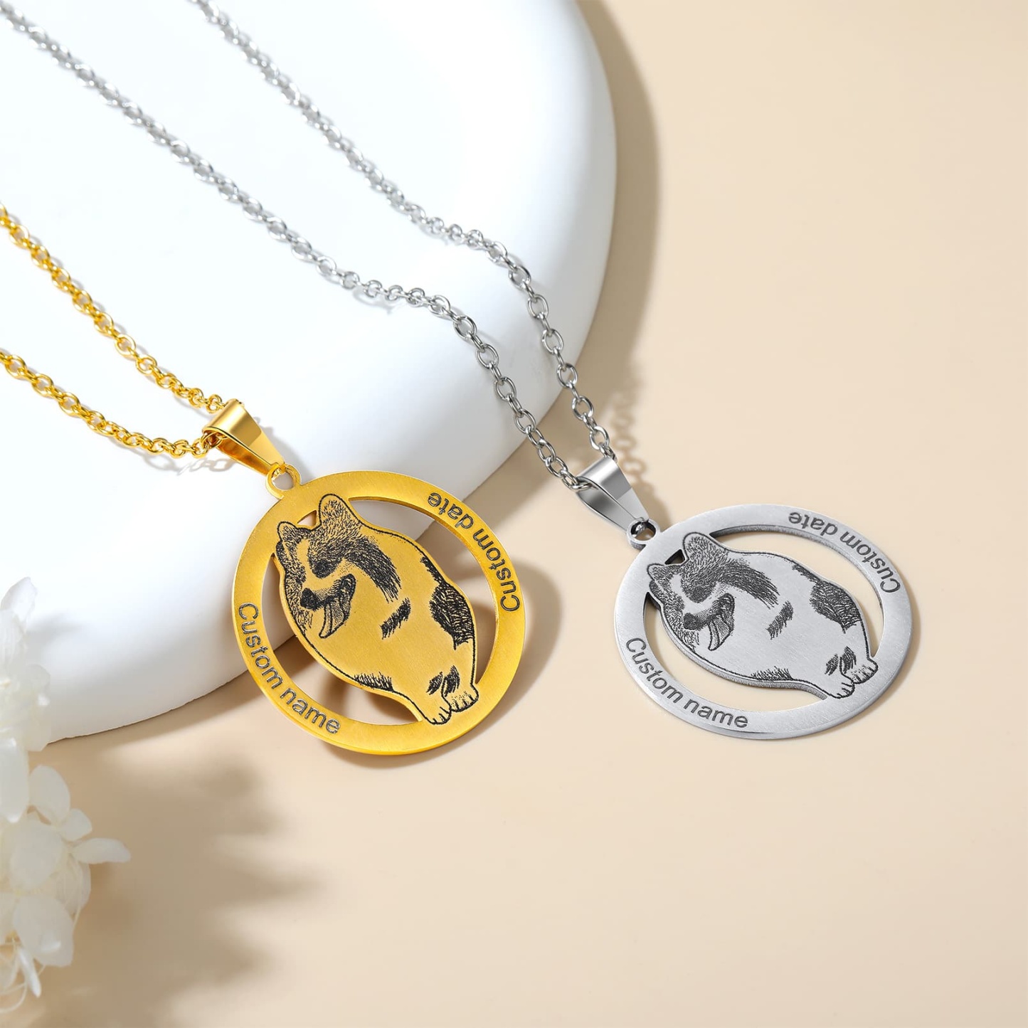Pet Portrait Necklace 2 Colors