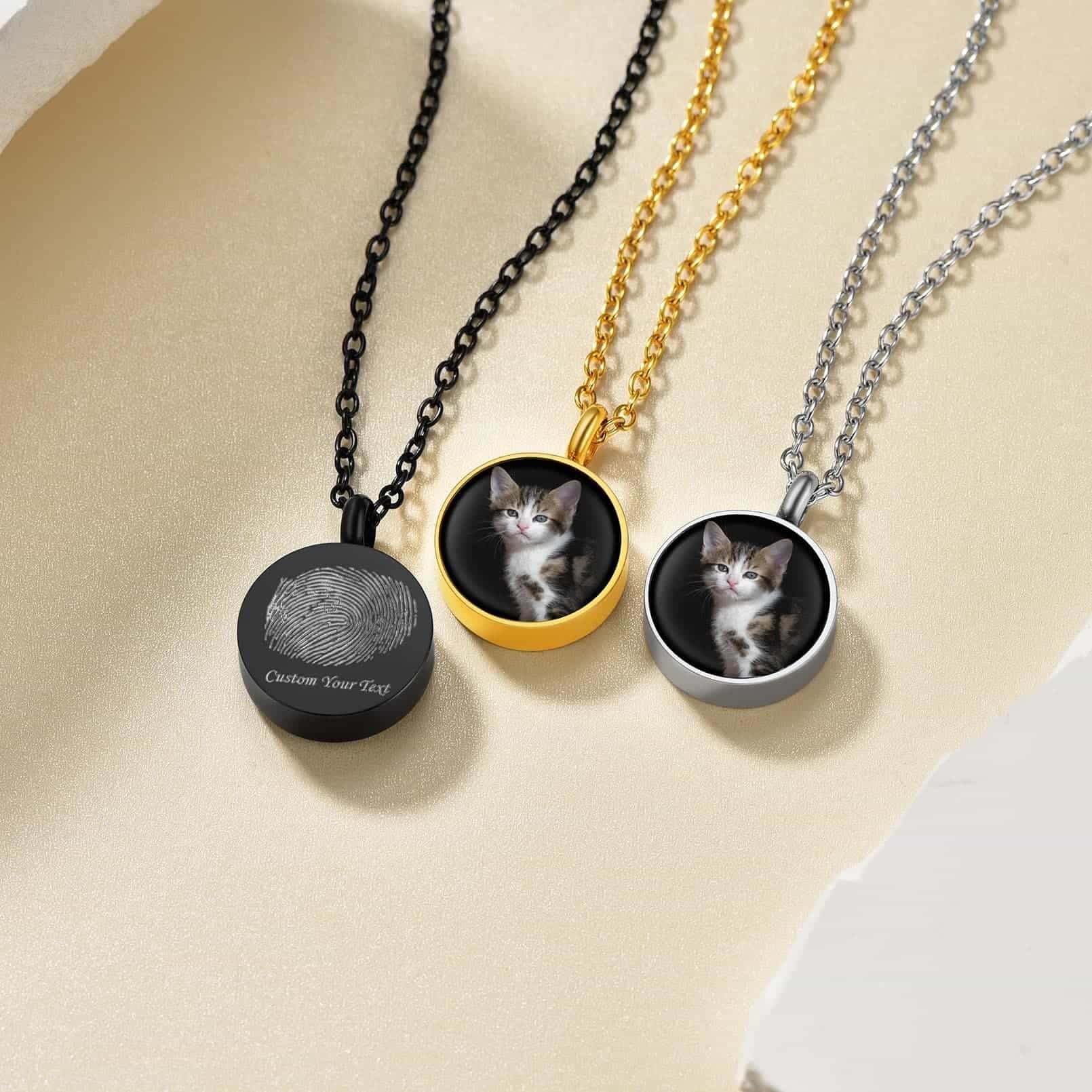 Custom4U Round Urn Necklace with Photo 3 Colors