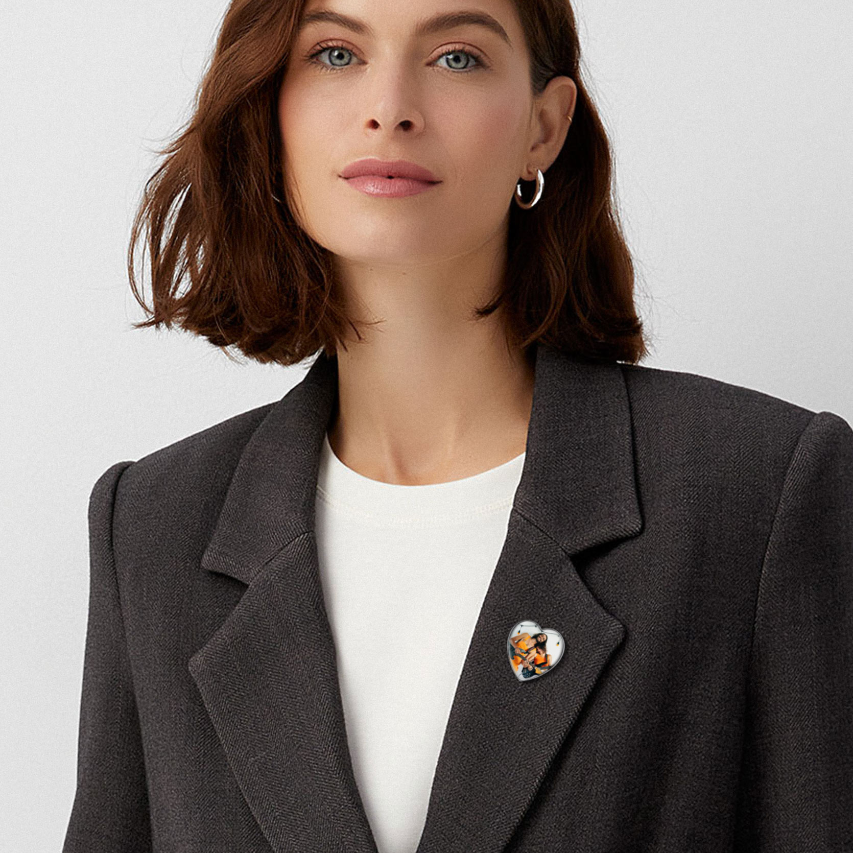 Custom Photo Brooches Wedding Charms Memorial Pins for Women Men model