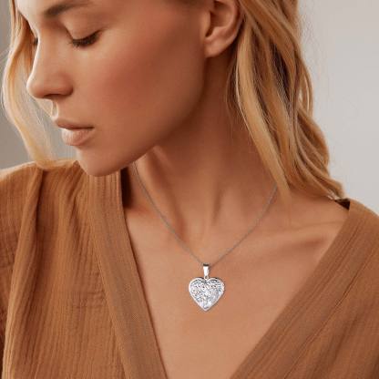 Personalized Photo Heart Locket Necklace for Women MODEL