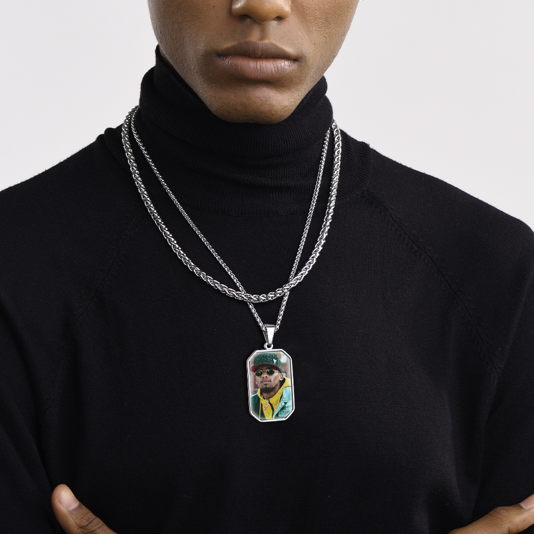 Personalized Photo Dog Tag Necklace for Men model